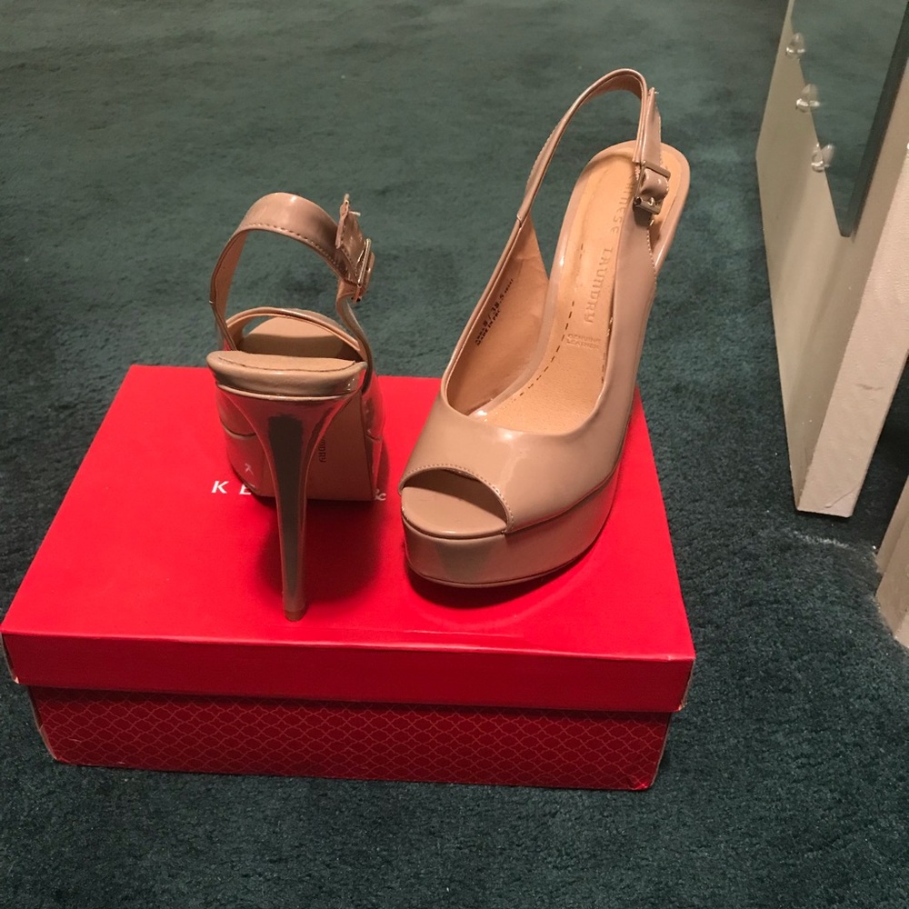 Heels - Picture 2 of 2